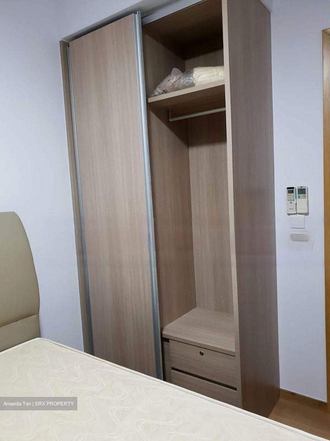The Vales (D19), Condominium #559396081